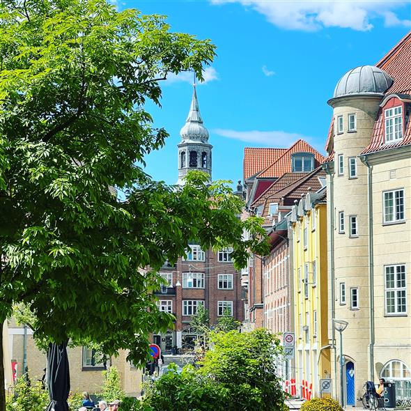 MORTENS AFTEN menu Sensommer 2025